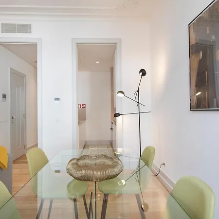 Apartmán Fancy Downtown By Lovelystay